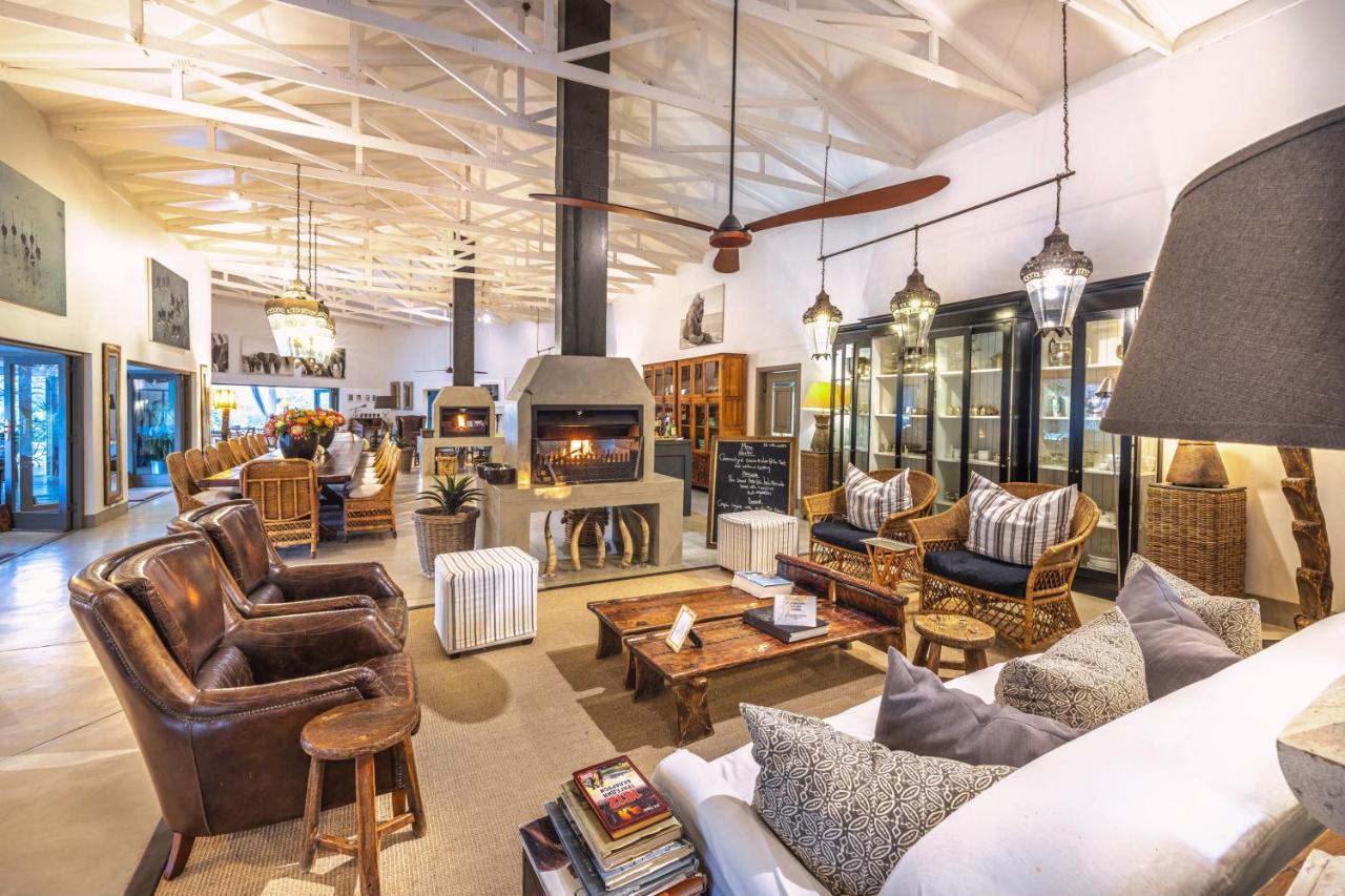 Mokuti Lodge The Mushara Outpost酒店 外观 照片