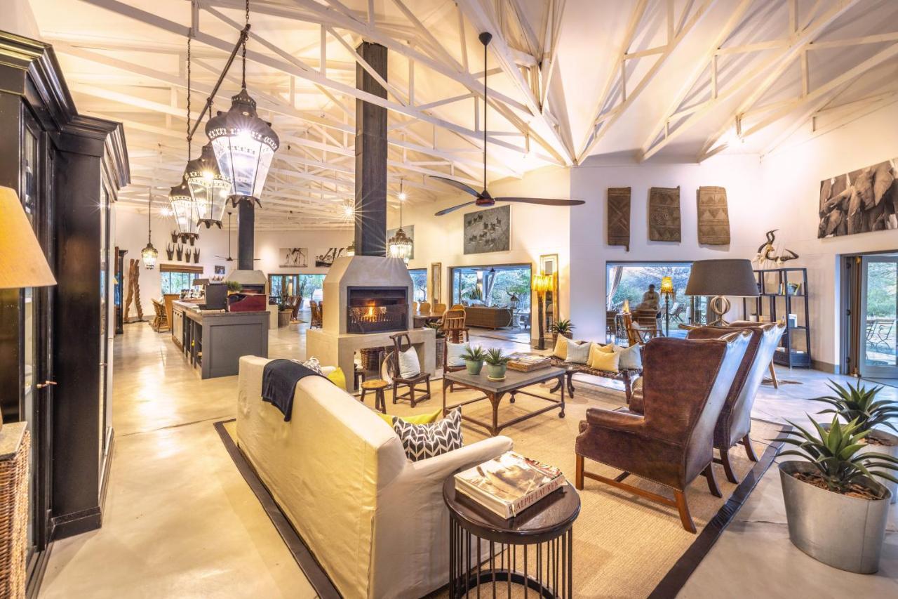 Mokuti Lodge The Mushara Outpost酒店 外观 照片