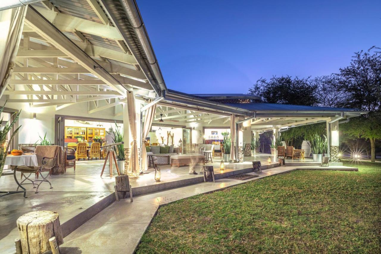 Mokuti Lodge The Mushara Outpost酒店 外观 照片