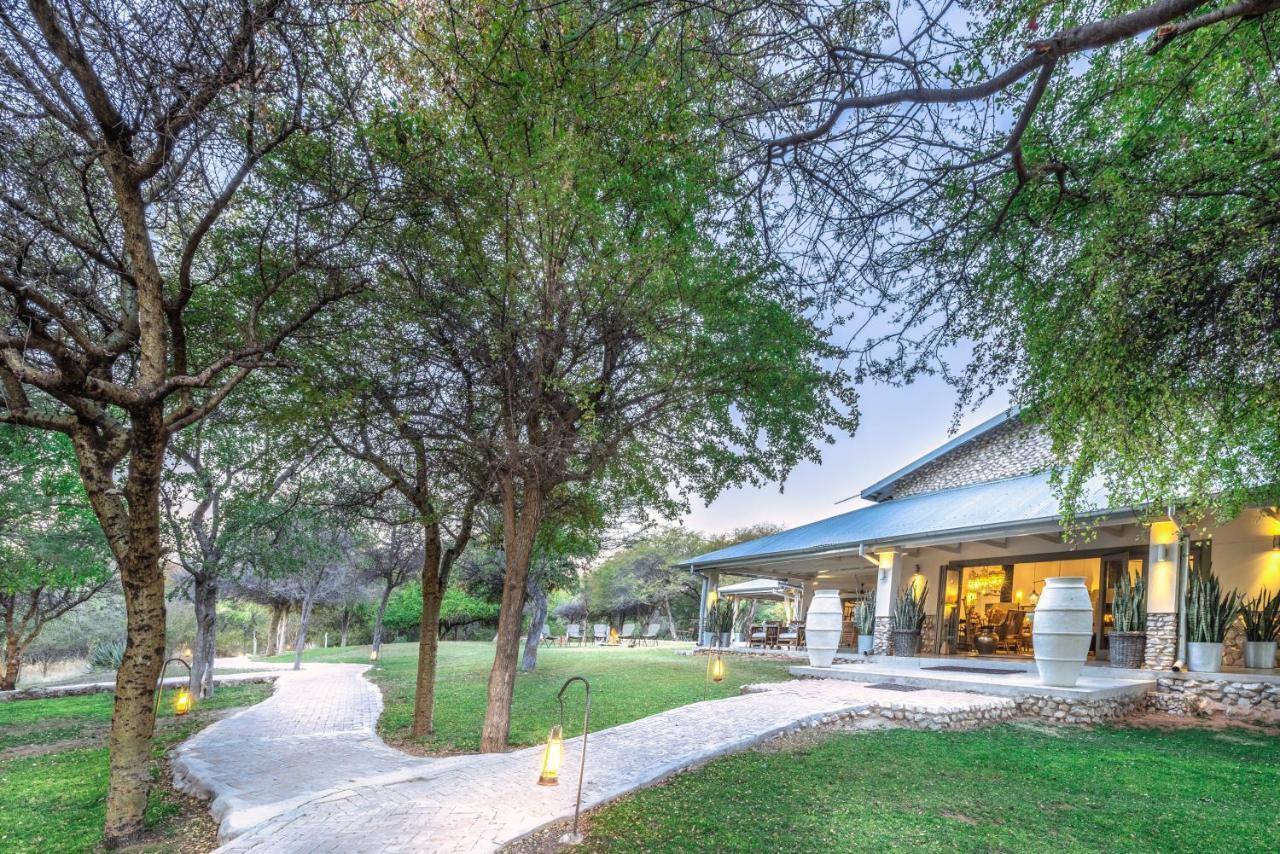 Mokuti Lodge The Mushara Outpost酒店 外观 照片