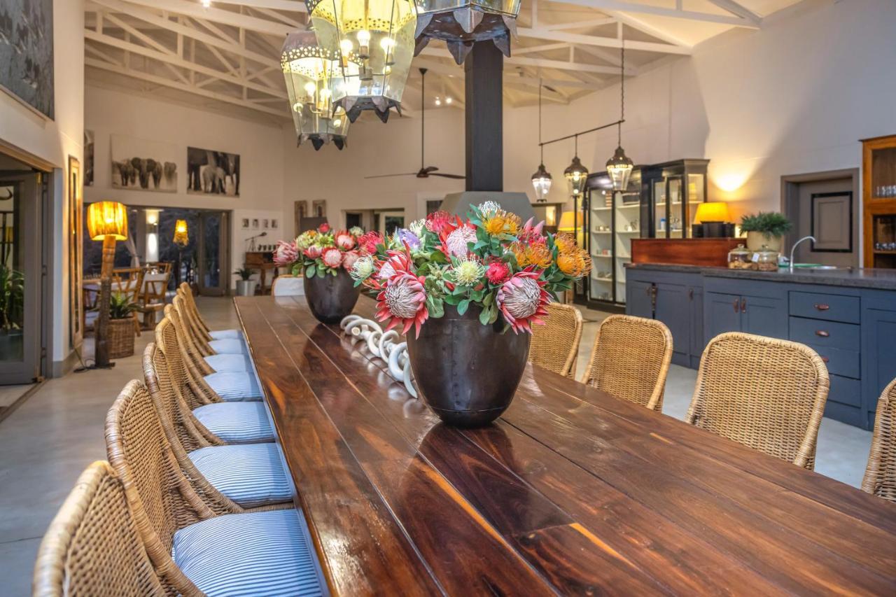 Mokuti Lodge The Mushara Outpost酒店 外观 照片
